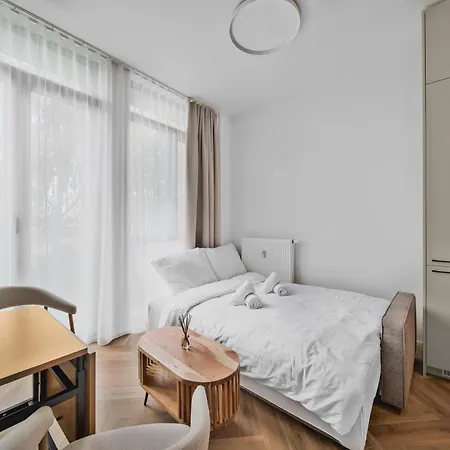 Quiet Retreat - 10 Min From Main Station * 브라티슬라바